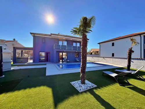 Villa Kockar with Pool