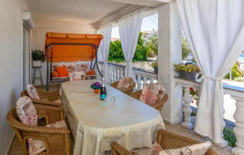 Amazing Apartment In Banjol With Wifi