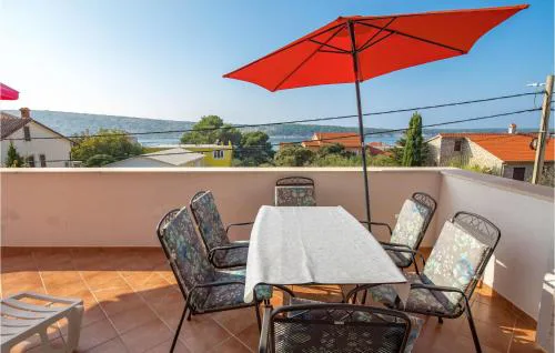 Awesome Apartment In Barbat-Rab