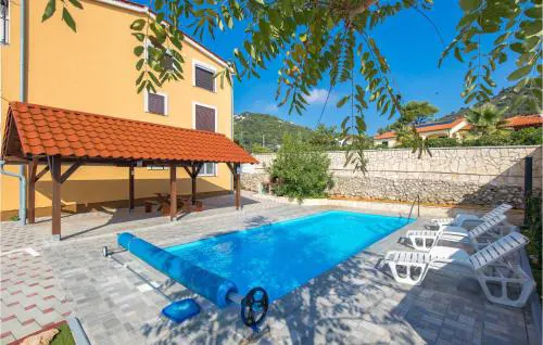 Nice Apartment In Barbat With Wifi