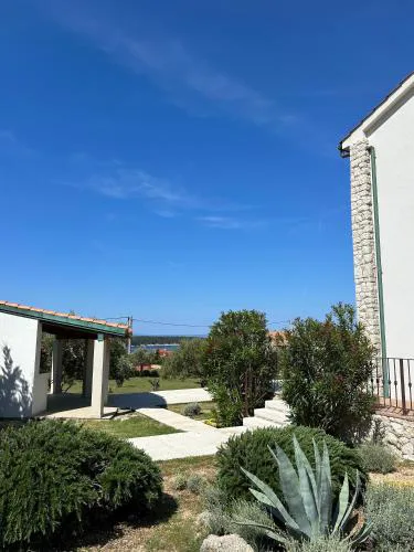 Villa Karmen