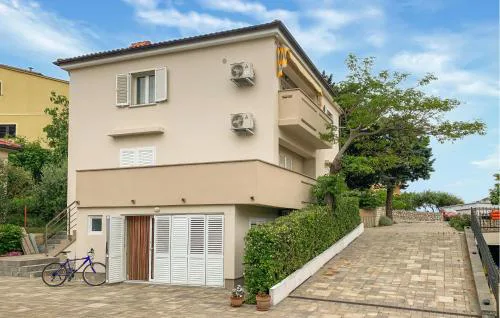 Amazing Apartment In Baska With Wifi