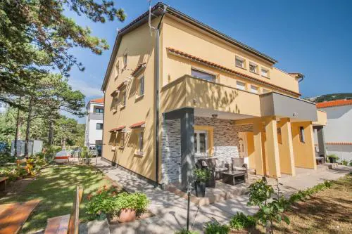 Apartment Gracia 1