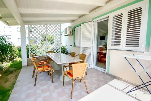 Apartment mit Klima, WiFi, BBQ und Garten