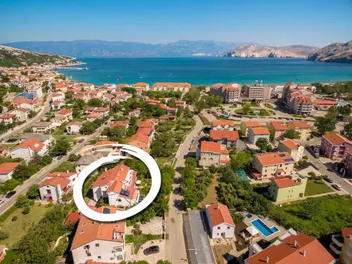 Apartment Tomasic with Terrace