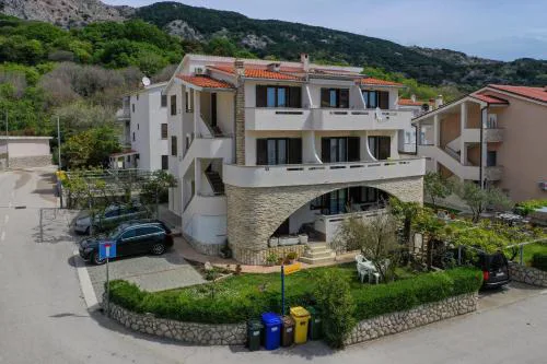 Apartments Andrea I