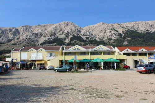 Apartments Kosec Beach