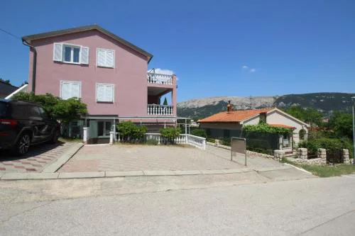Apartments with a parking space Baska, Krk - 24175