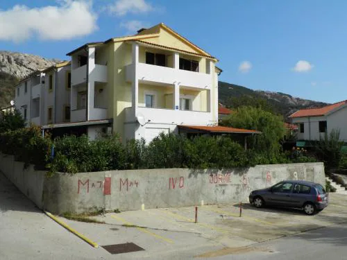 Apartments with a parking space Baska, Krk - 24181