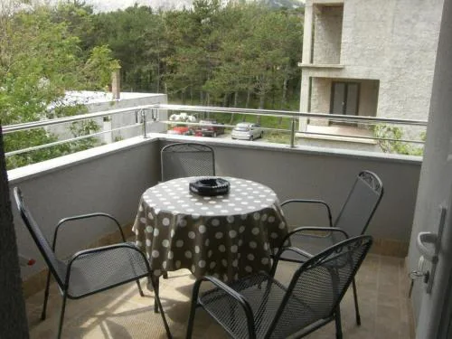 Appartement in Baška mit Eigenem Balkon - b59556