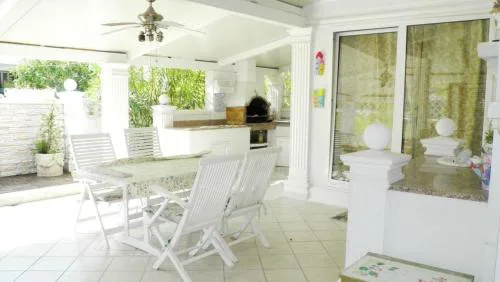 Appartement in Baška mit Terrasse, Garten und Grill