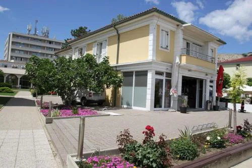 ARA-LEKAJ