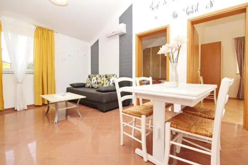 Ferienwohnung in Baška mit Eigenem Balkon - b59599