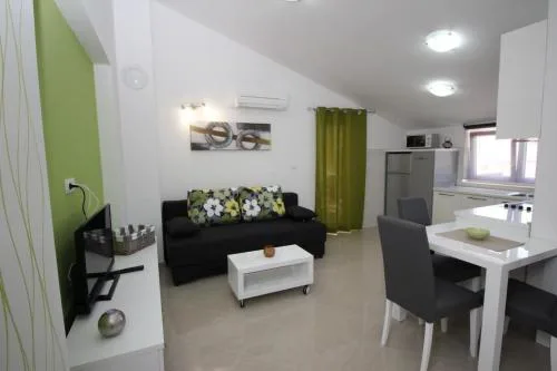 Nette Ferienwohnung in Baška mit Eigenem Balkon