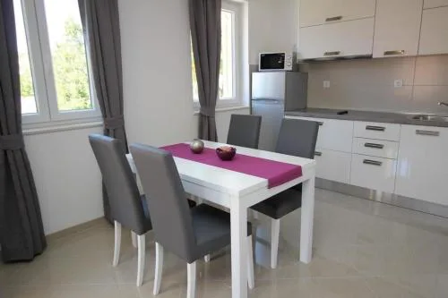 Wunderschöne Ferienwohnung in Baška mit Eigenem Balkon