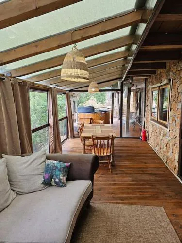 Hobbit house Beli