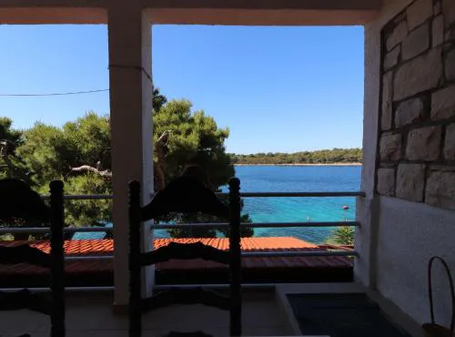 Apartments Karbuni By The Sea