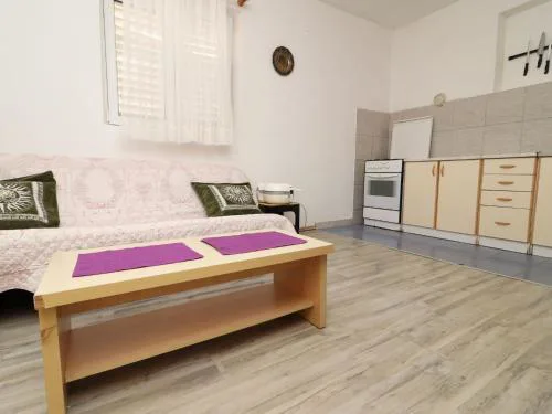 Apartments Karbuni By The Sea - Two Bedroom Apartment with Terrace and Sea View - A1