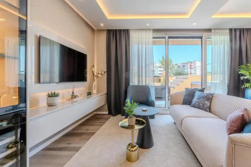 Apartment EMMA Platinum with heated pool, jacuzzi and sauna
