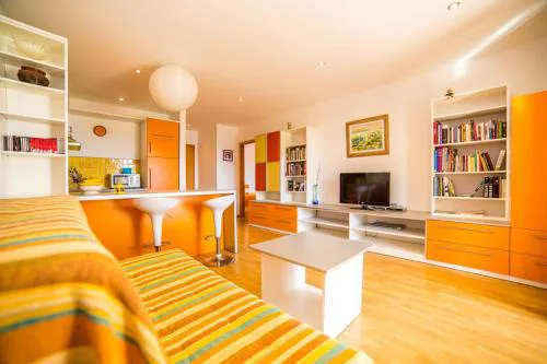 Apartment in Bol with sea view, terrace, air conditioning, WiFi 3739-2