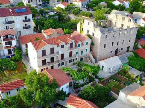 Apartments Paloc