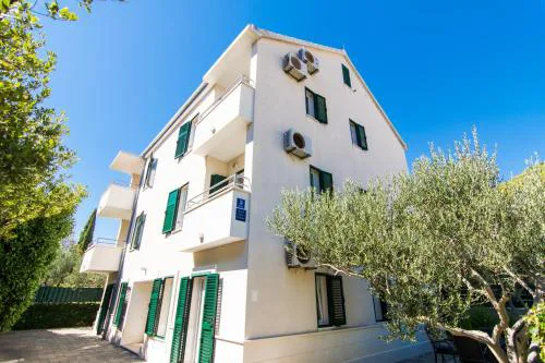 Apartments Rici II