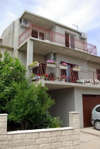 Apartments Ljiljana