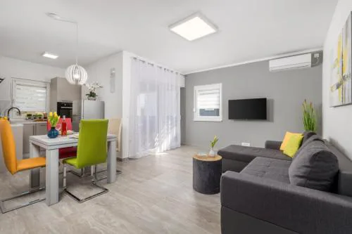 Apartman Meri with garden
