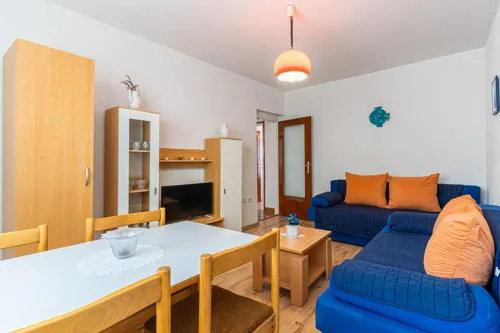 Apartment in Cres with Terrace, Air condition, WIFI, 5205-1
