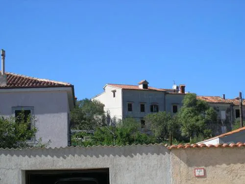 Apartment Mici 1