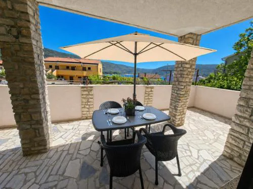 Apartments Renato Mužić Cres