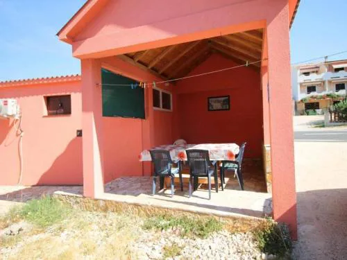 Studio in Dinji ka on the Beachfront