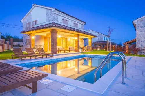 Luxury Villa Tia