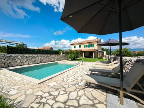 Villa Mikulica