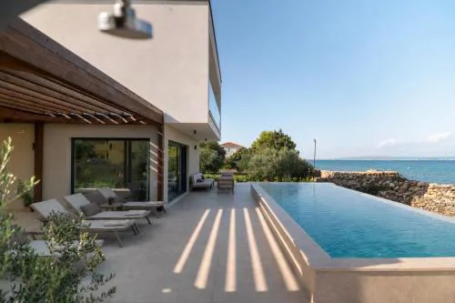 Courtside Luxury Villa Dalmatia