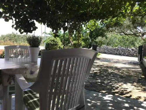 Apartman Mirjana with terrace and free parking