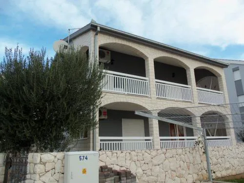 Apartment Elena