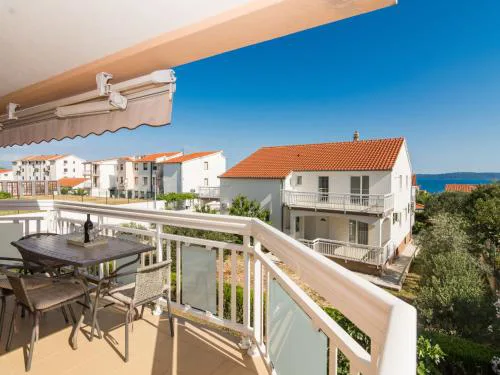Apartment Villa Nikaroni-2 by Interhome