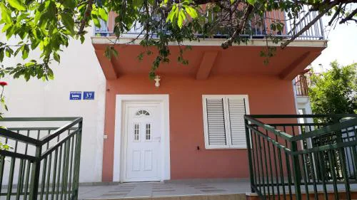 Apartments Boljat