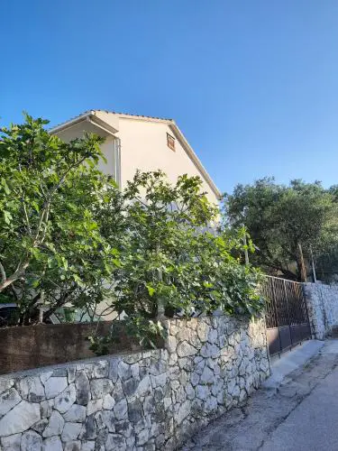 Apartments by the sea Businci, Ciovo - 1081
