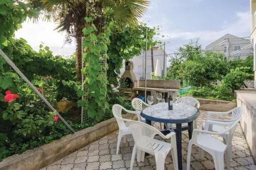 Apartments iovo - Family One Bedroom Apartment with Terrace A1