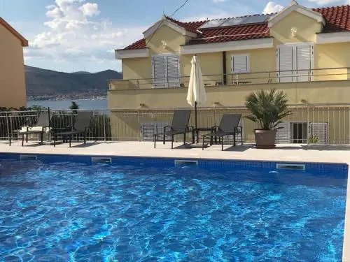 Apartments Villa Moonlight - One Bedroom Apartment with Sea View Balcony Junior