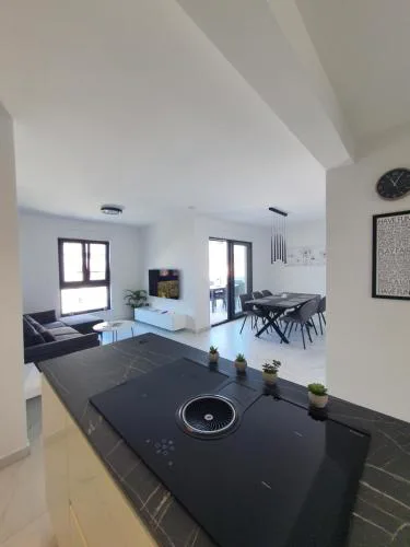 Betty's Luxus Suite - 2 pools