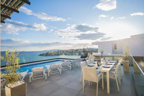 Holiday home Olive Exclusive - 8 people, heated pool, Okrug Gornji, sea view