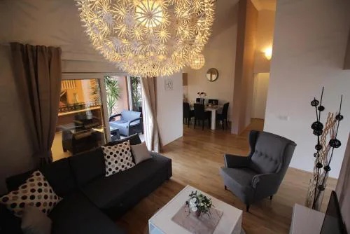 Lux Haus