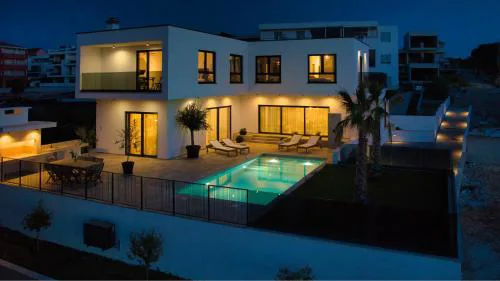 Villa Olivetum with heated pool