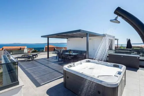 Penthouse Mario