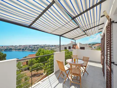Sea View Apartment