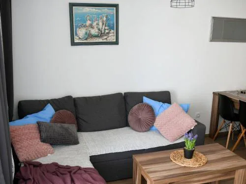 Stylish Okrug Gornji Apartment with Terrace and Patio - Two Bedroom Apartment with Terrace