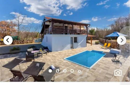 VILA IRENA